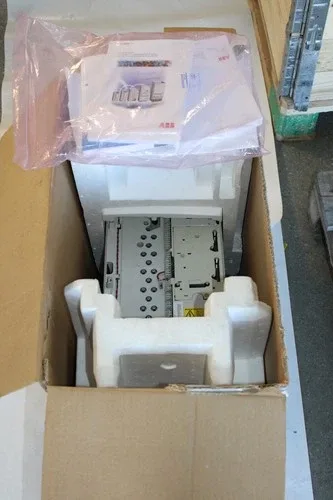 ABB ACS800-04-0040-7 Drive 3