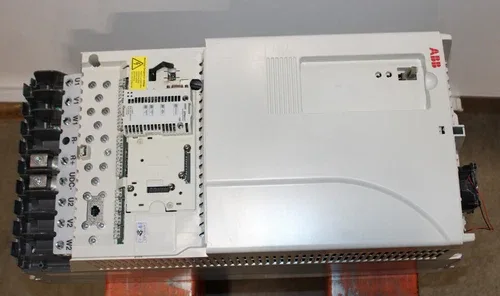 ABB ACS800-04-0070-7+E210+K454 Drive 79A 2