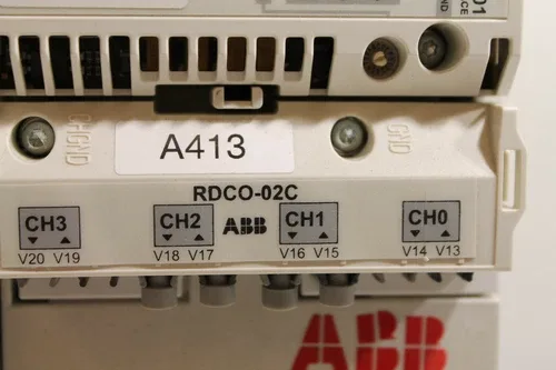 ABB ACS800-104-0005-3+Q950 Drive 8.5A 4