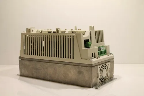 ABB ACS800-104-0006-3+Q950 Inverter 4