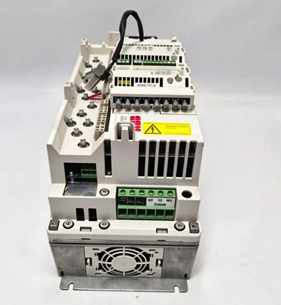 ABB Inverter module ACS800-104-0009-5 ACS800-104-0009-5+J400+K457+L503+L517+N6