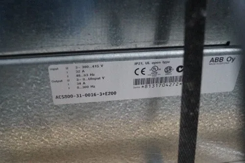 ABB Acs800-31-0016-3+E200 Frequency Converter With Control Panel 3