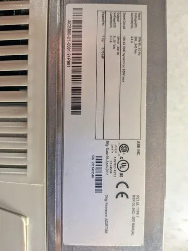 ABB ACS800-U1-0001-2+P901 Wall-Mounted AC Variable Frequency Drive 3