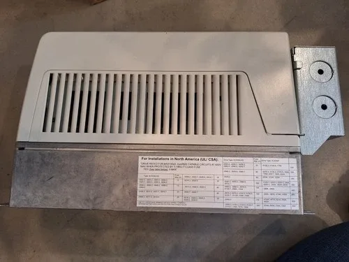 ABB VFD Motor Drive ACS800-U1-0002-2+P901 1.5 HP 208 - 240 VAC 3