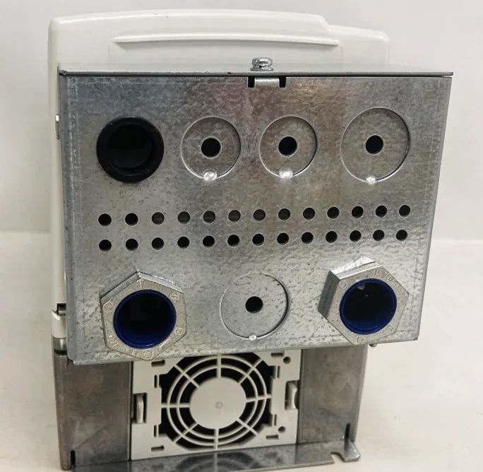 ABB ACS800-U1-0004-5+L503+N683 VFD Inverter AC Drive 4
