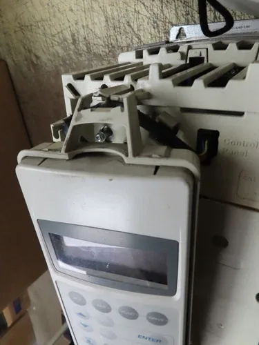 ABB ACS800-U1-0006-5+L502+L503 VFD 6.5HP 5KW 3 Phase - AS IS/PARTS-V182 3