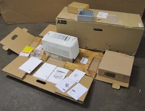ABB ACS800-U1-0009-5+K451+L502+L503+P901 7.5 HP 5.5 KW 380-400V 11 AMP AC DRIVE