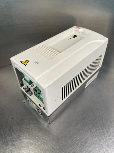 ABB ACS800-U1-0011-5+901 - 600 v (1A-29) 3