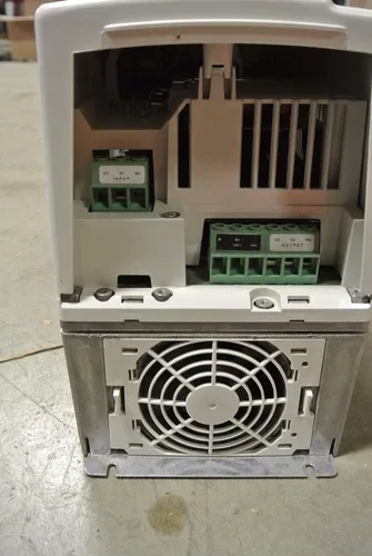 ABB ACS800-U1-0016-5 AC Drive 380/480Vac 3