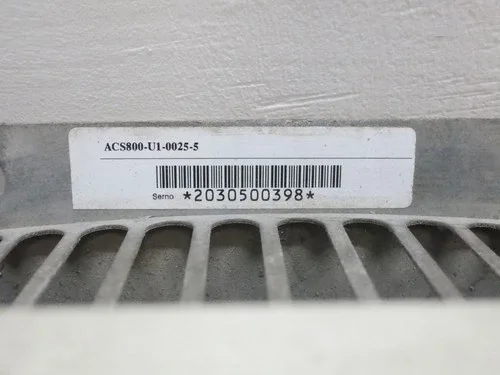 ABB ACS800-U1-0025-5 25 HP AC VS Drive ACS-800 480V VFD 380-500V 25HP ACS800 4