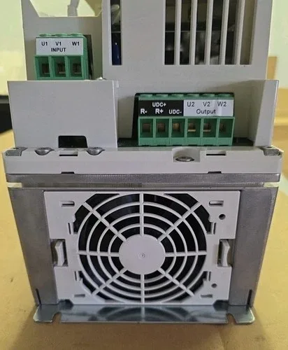 ABB 25hp Drive 31A ACS800-U1-0025-5+B056 3