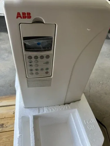 ABB 60Hp VFD Variable frequency Drive 525-690vac ACS800-U1-0060-7-P901