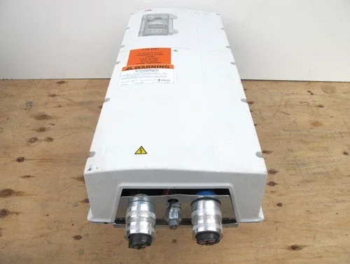 ABB ACS800-U1-0100-5+P901+V944 AC Drive 100 HP 480 V ACS 800 100HP 75 KW Cover