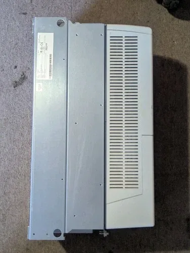 ABB ACS800-U1-0120-5+N687+P901 125hp VFD 3
