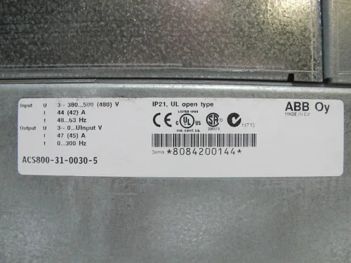 ABB ACS800-U31-0030-5 30HP VS AC Drive 480V 3 PH ACS-800 30 HP 45A 30-KVA 3