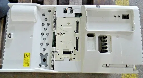 ABB ACS800-U4-005-5+N671+P901 Drive Parts/Repair