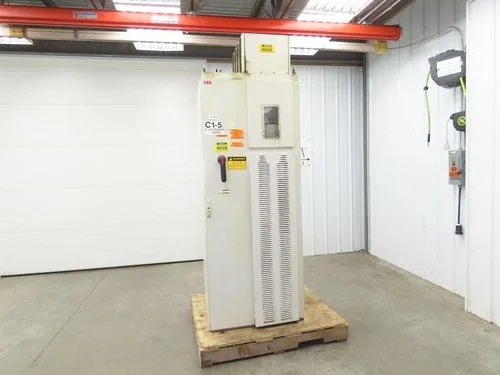 ABB ACS800-U4-0270-5+E210+P901 VFD Variable Speed Motor Drive 250Hp 480V 3Ph