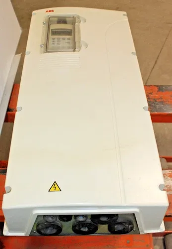 ABB ACS800-01-0050-3+B056+E200+L503+R706 Variable frequency drive