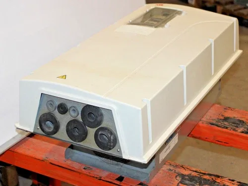 ABB ACS800-01-0050-3+B056+E200+L503+R706 Variable frequency drive 2