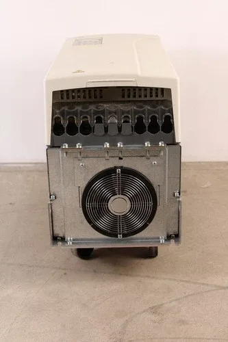 ABB ACS800-01-0100-5+L503 Drive 124A 3