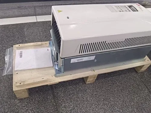 ABB ACS800-01-0135-3 ACS800-01-0135-3+E210