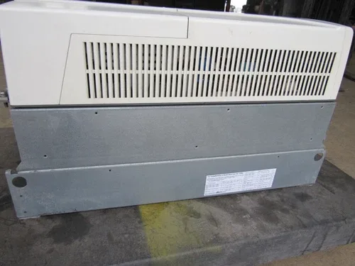 ABB ACS800-U1-0100-5+D150+P901 100HP 380-500V 124A VFD NICE TAKEOUT 3
