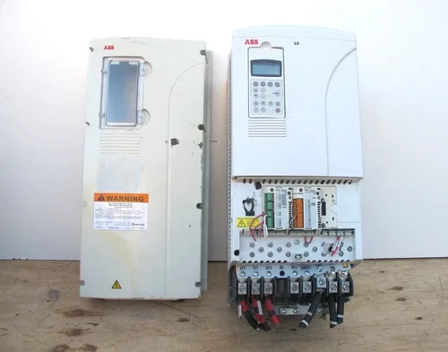 ABB ACS800-U1-0120-5+P901+V944 AC Drive 125 HP 480 V ACS 800 125HP 157 Amp