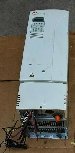 ABB ACS800-U11-0050-5+K454+L502+L509+N671+Q967 Drive ACS800-U11-0050-5