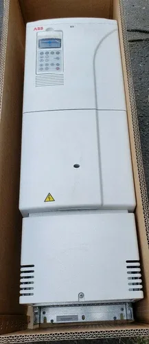 ABB ACS800-U31-0070-5 HIGH PERFORMANCE INDUSTRIAL AC DRIVE 3PH 75HP