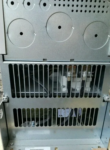 ABB ACS800-U31-0070-5 HIGH PERFORMANCE INDUSTRIAL AC DRIVE 3PH 75HP 4
