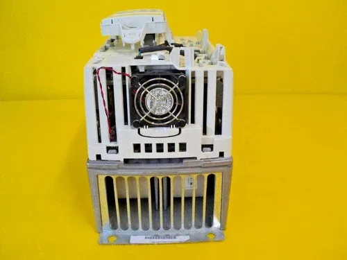ABB OY ACS800-01-0020-3+K462+L503+P901 Single Drive Manuals SOLD AS IS 3