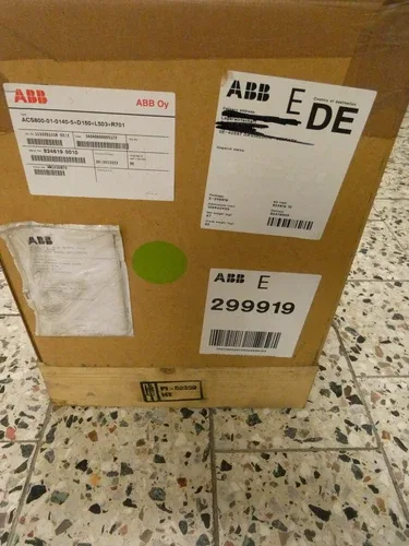 ABB ACS800-01-0140-5+D150+L503+R701 2
