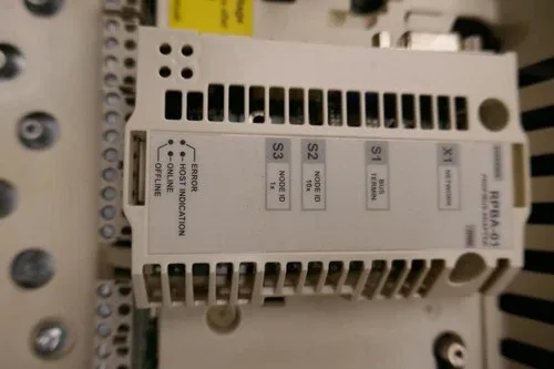 ABB ACS800-01-0165-5+K454+L503+P904 4