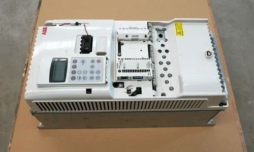 ABB ACS800-04-0075-3+E200+J400+K467+L509+P901 75kW 145A Frequency Inverter 2