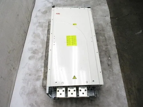 ABB ACS800-04M-0260-5+H352 480V 267A