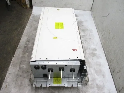 ABB ACS800-04M-0260-5+H352 480V 267A 2