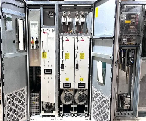 ABB Oy ACS800-07-760-5 1030501499 AC Drives 883A 0 300HZ IP54 Inverter 4