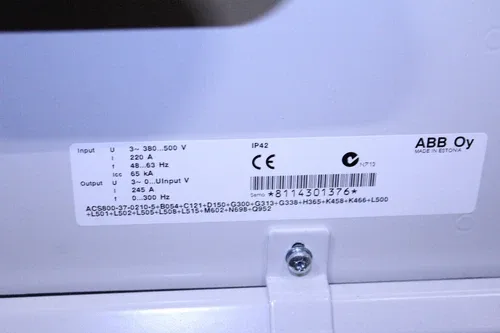 ABB ACS800-37-210-5 Drive 245A 3