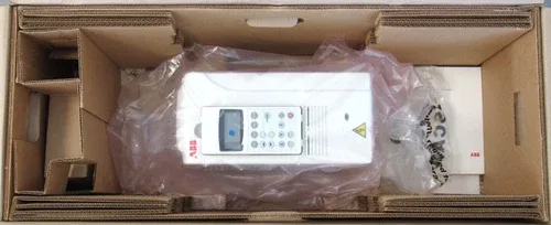 ABB ACS800-U1-0004-5+N679+P901 DRIVE 3HP ACS800U100045N679P901