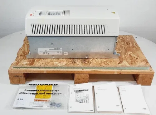 ABB ACS800 - U1-0070-5+L503+P901 VFD 2