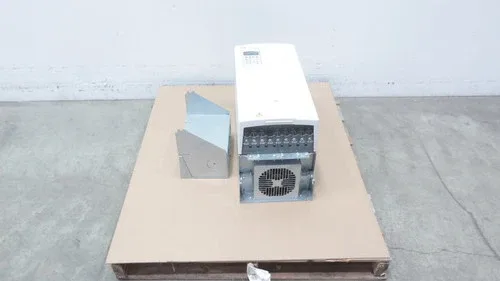 ABB ACS800-U1-0140-5+L503+P901 Ac Vfd Drive 150hp