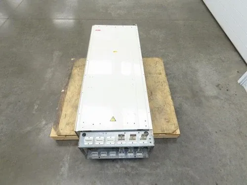 ABB ACS800-U4-0490-5+E210 VFD Variable Speed AC Drive 500Hp 500kw 480V 3Ph