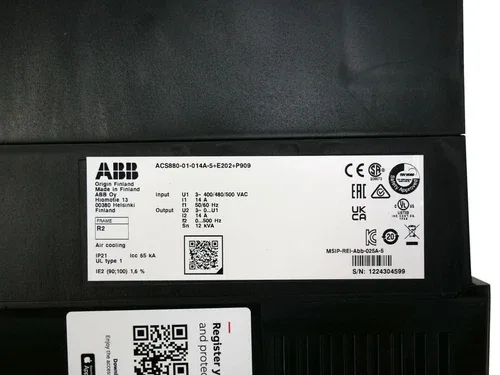 ABB ACS880-01-014A-5+E202+P909 7.5kW Frequency Inverter 14A 400VAC 3