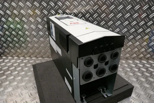 ABB ACS880-01-014A-5+K454+L503+L537+P904+Q971+R701 4