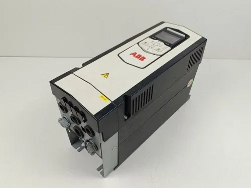 ABB ACS880-01-017A-3+E200+K454 ACS880-01-017A-3 17A &