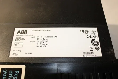 ABB ACS880-01-021A-5+R706 Drive 21A 3