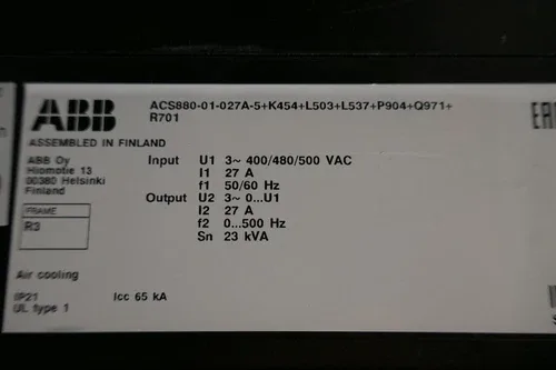 ABB ACS880-01-027A-5+K454+L503+L537+P904+Q971+R701 3