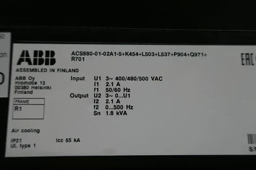 ABB ACS880-01-02A1-5+K454+L503+L537+P904+Q971+R701 3