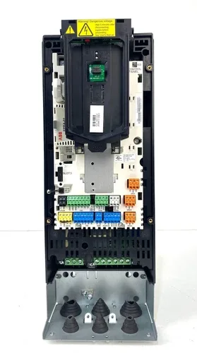 ABB ACS880-01-038A-3+E200+K454+P904+R701 38A 26kVA 400VAC 4