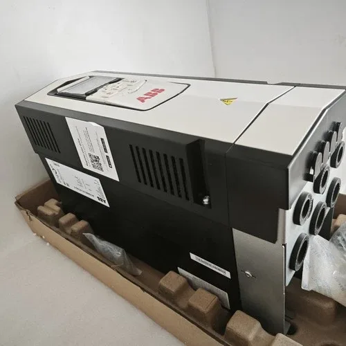 ABB ACS880-01-05A2-5 frequency converter 2